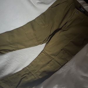 Forever 21 Men's olive Cargo pants